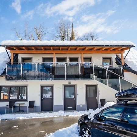 Apartmenthaus Strasswirt De Luxe Tröpolach Exteriör bild