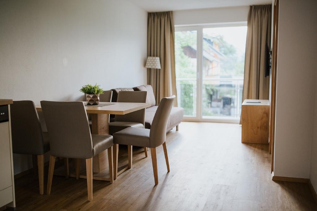 Apartmenthaus Strasswirt De Luxe Tröpolach Exteriör bild
