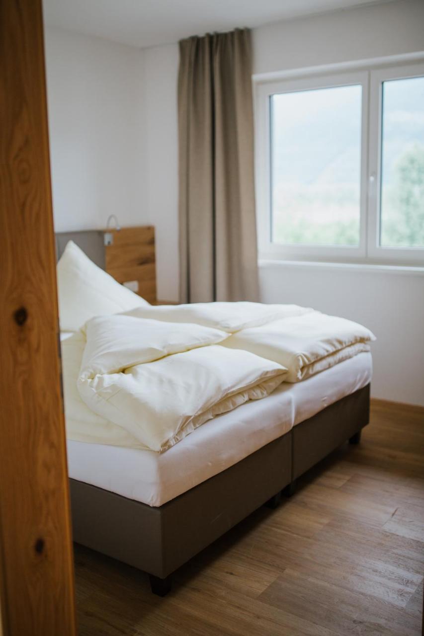 Apartmenthaus Strasswirt De Luxe Tröpolach Exteriör bild