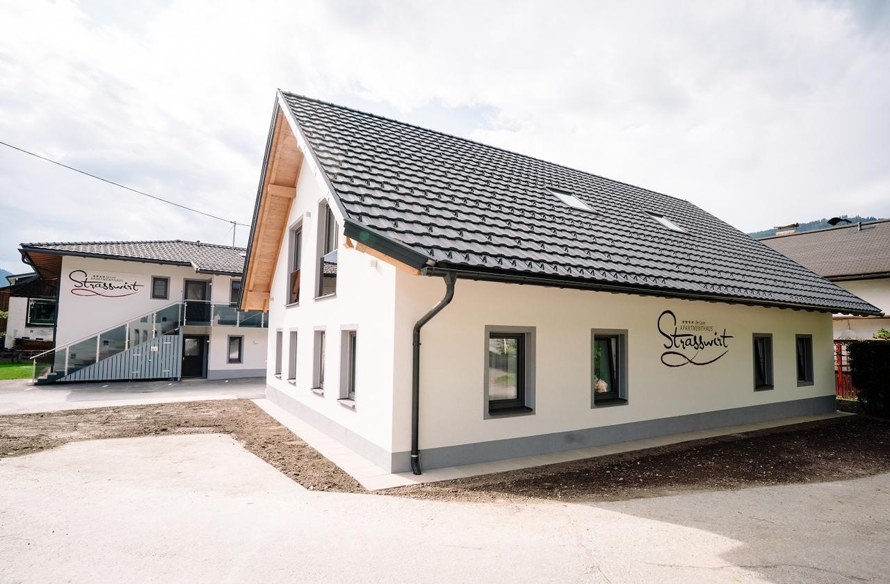Apartmenthaus Strasswirt De Luxe Tröpolach Exteriör bild