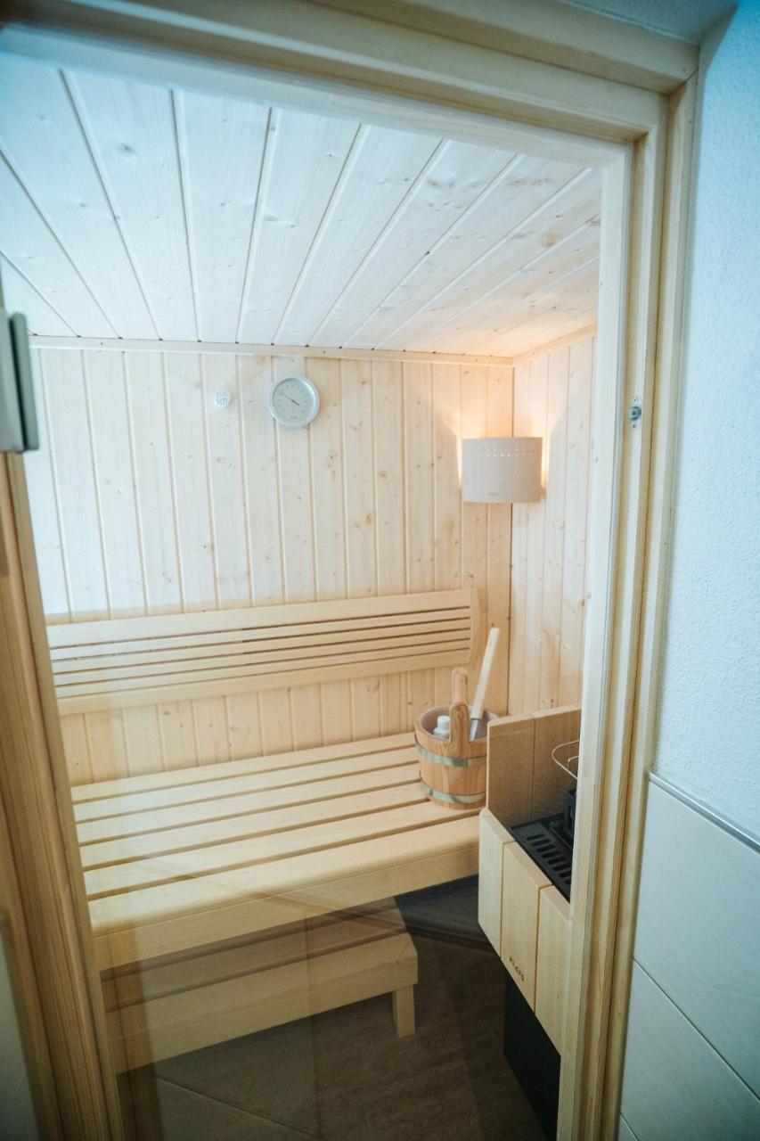 Apartmenthaus Strasswirt De Luxe Tröpolach Exteriör bild